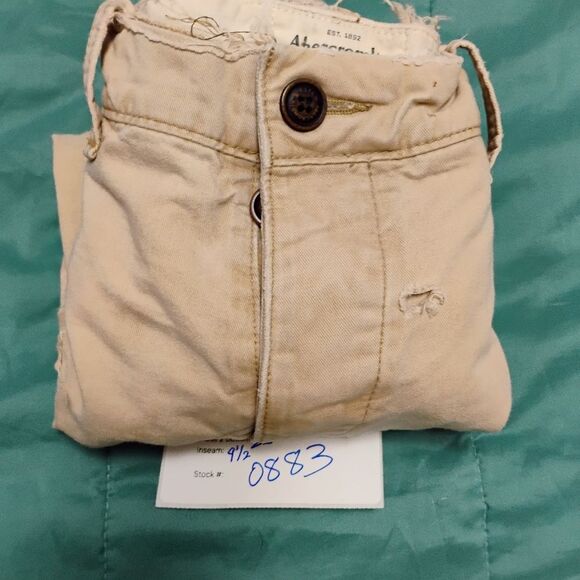 Abercrombie & Fitch Faded Shorts Size: 32 (0883) - Picture 6 of 6